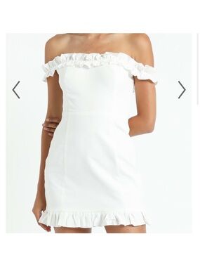 SHOWPO Off The Shoulder White Textured Linen Look Dress‎ Size 6